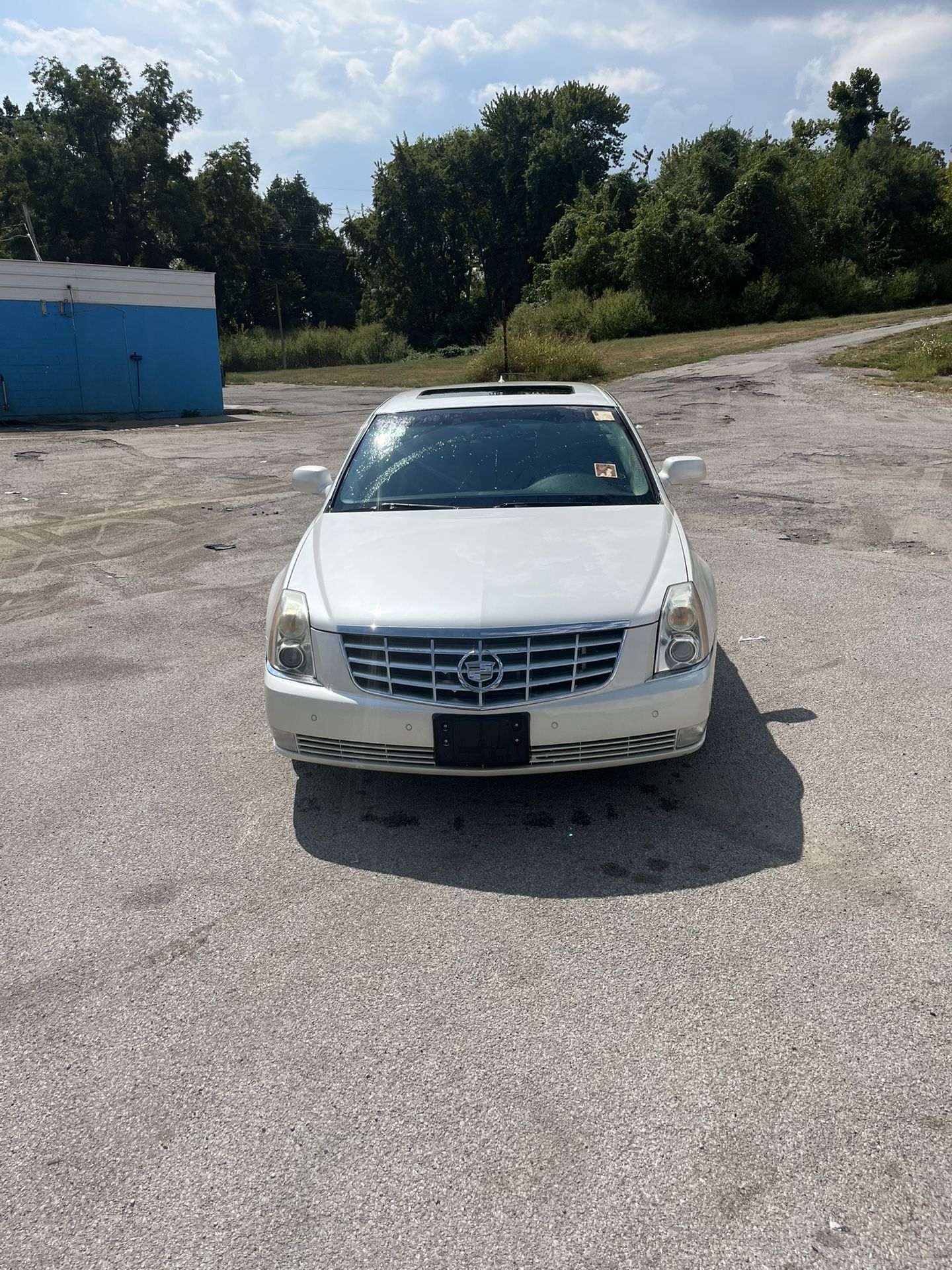 2011 Cadillac DTS