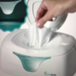 Hiccapop Baby Wipe Warmer and Baby Wipes Dispenser 