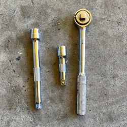3/8 Wrench With Adapters Tool