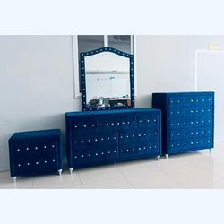 Majestic 4-PIECE Queen Velvet Bedroom Set - NEW Wholesaler Liquidation Up to 80% OFF