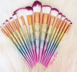 New diamond makeup brushes!! 💎💝