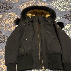 Moose Knuckles Black Bomber Jacket - Size XL/TG
