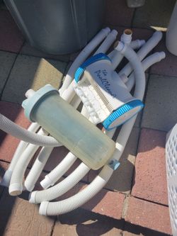 The Pool Cleaner Hayward with Hoses