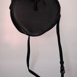 small black heart purse