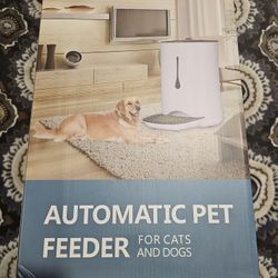 WOPET Automatic Pet Feeder New (For Dogs Or Cats)