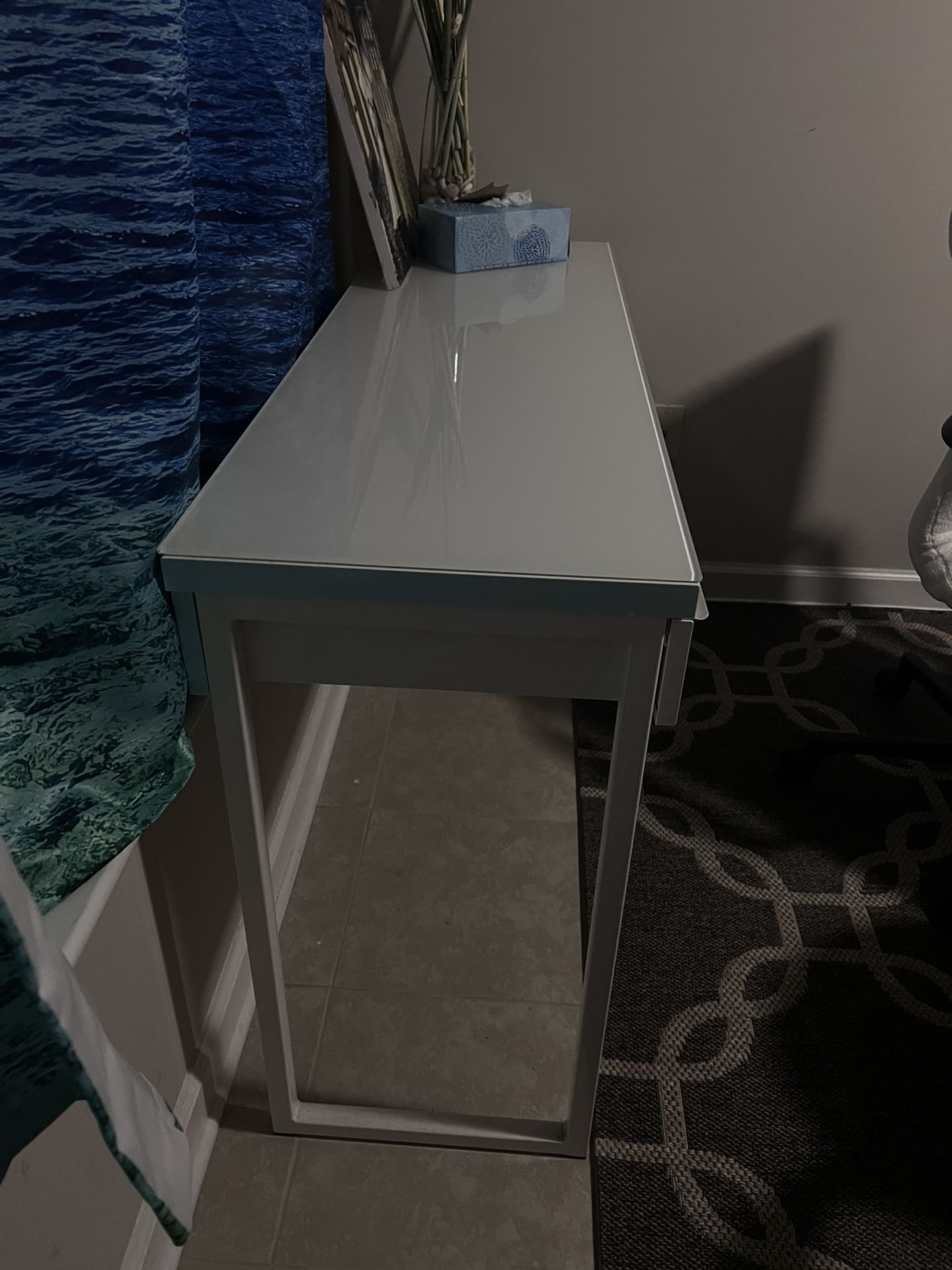 IKEA MICKE White Glass Top Desk for Sale in Norfolk, VA OfferUp