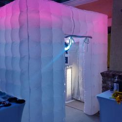 Inflatable Photo Booth
