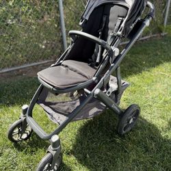 Uppababy Vista Stroller and Bassinet 