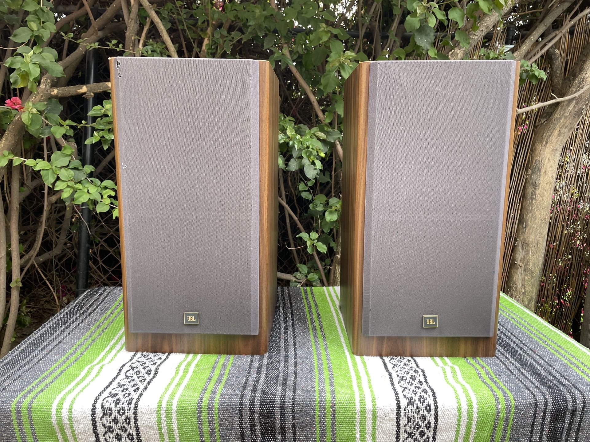 Vintage JBL LX44 Loud Speakers