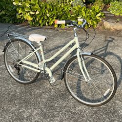 Schwinn Wayfarer Cruiser W/ 7 Speeds 