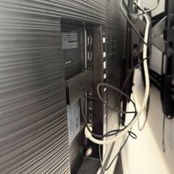 Samsung TV 49inches, QLED Q6F