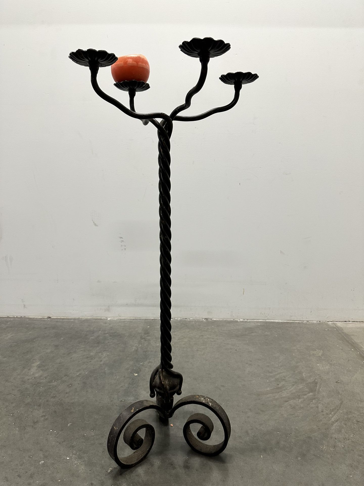 Iron Metal Candle Holder 