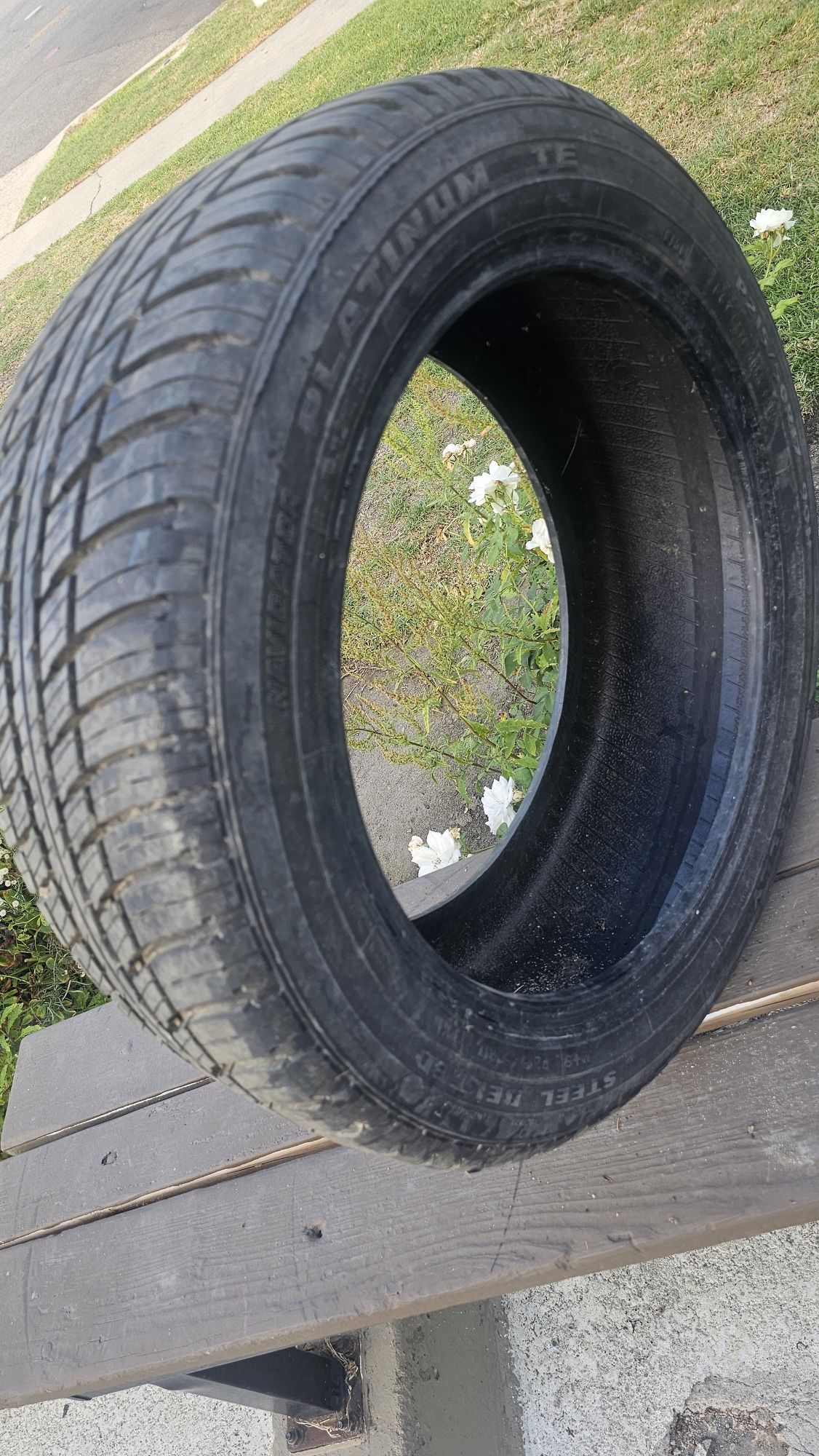 Platinum Tire 215/50/R17