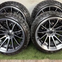 3 weeks old 24x12 fuel forged wheels wrapped in 285/40r24 RBP tires