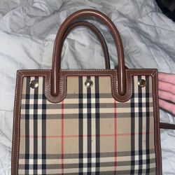 Burberry Purse