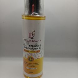 GLUTATHIONE AND VITAMIN C

Body Serum Oil

Lighten body lines and brighten skin tone. Tighten and whitening firming the skin.

24-Hour Moisturizing

2