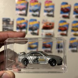 Godzilla W/case 