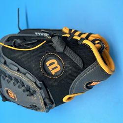 Wilsons Kids Baseball Glove Size 10”