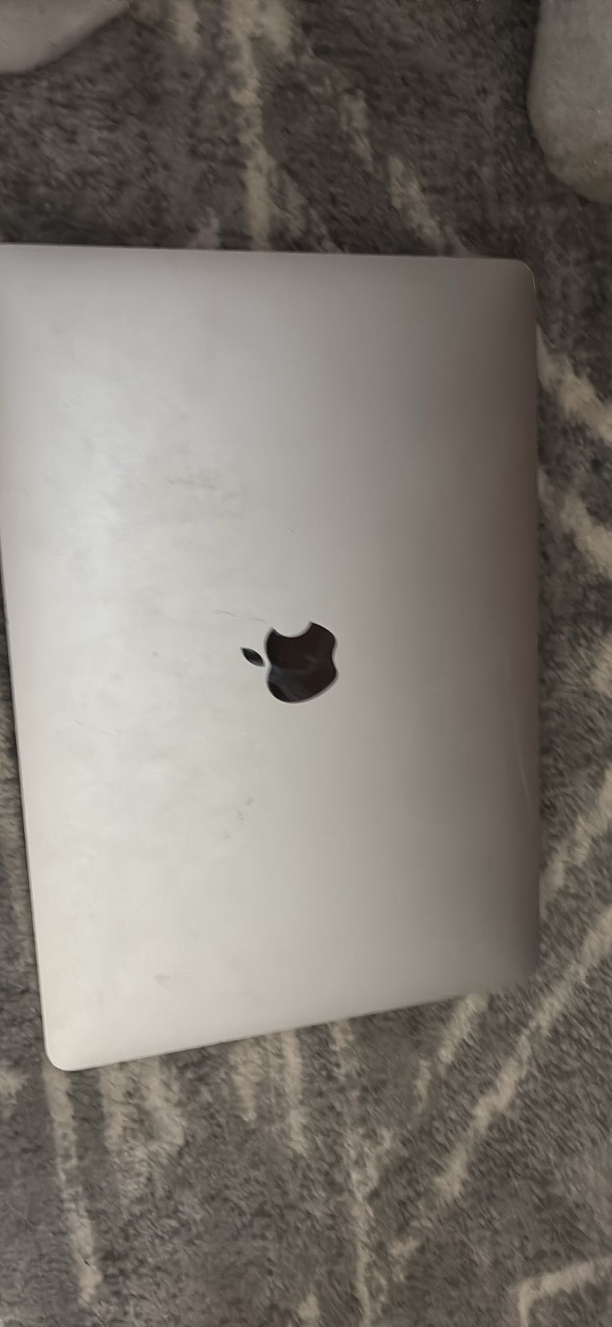 2021 MacBook Pro 13” 256gb