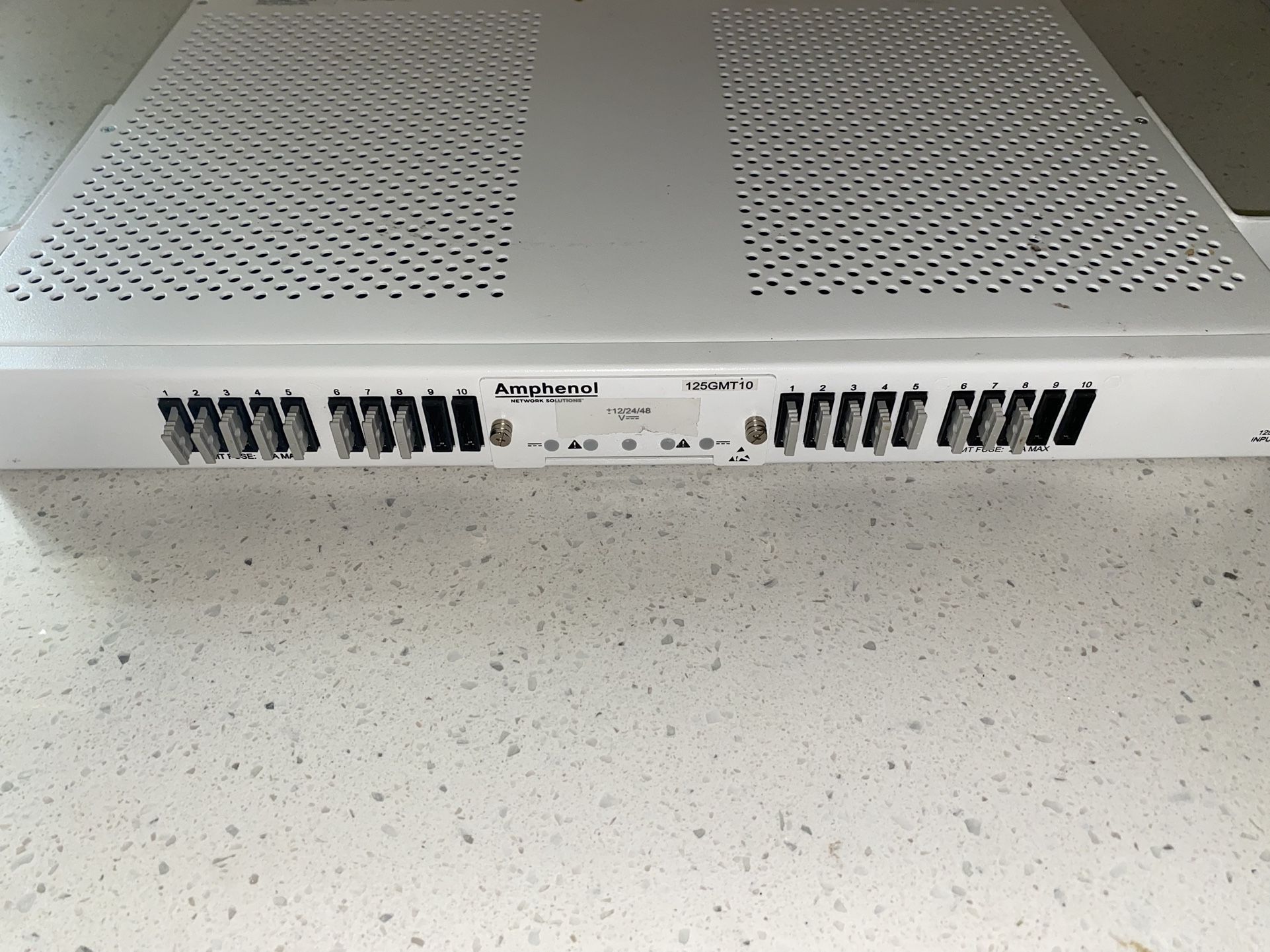 Amphenol Rack Mountable DC Fusepanel "125GMT10" Dual Power Feeds