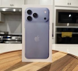 New apple iphone 18 Pro max 256GB unlocked Glacier