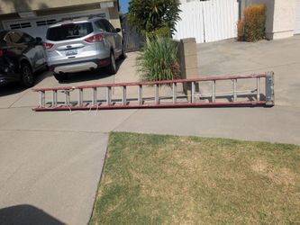 Extension ladder used
