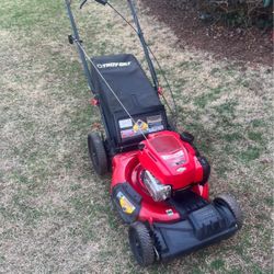 Troy bilt self propelled lawnmower with bag