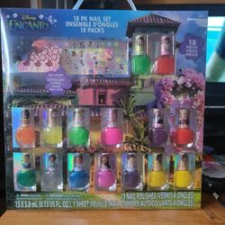 🙂NEW DISNEY ENCANTO  18 PIECE NAIL POLISH SET