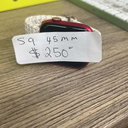 Apple Watch S9. 45 Mm.  Only $199