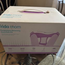 Frida Mom Postpartum Recovery Kit