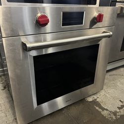 Wolf Single Wall Oven 30”