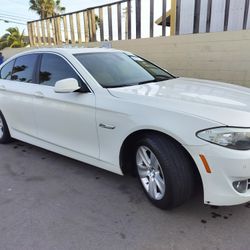 2012 BMW 528i