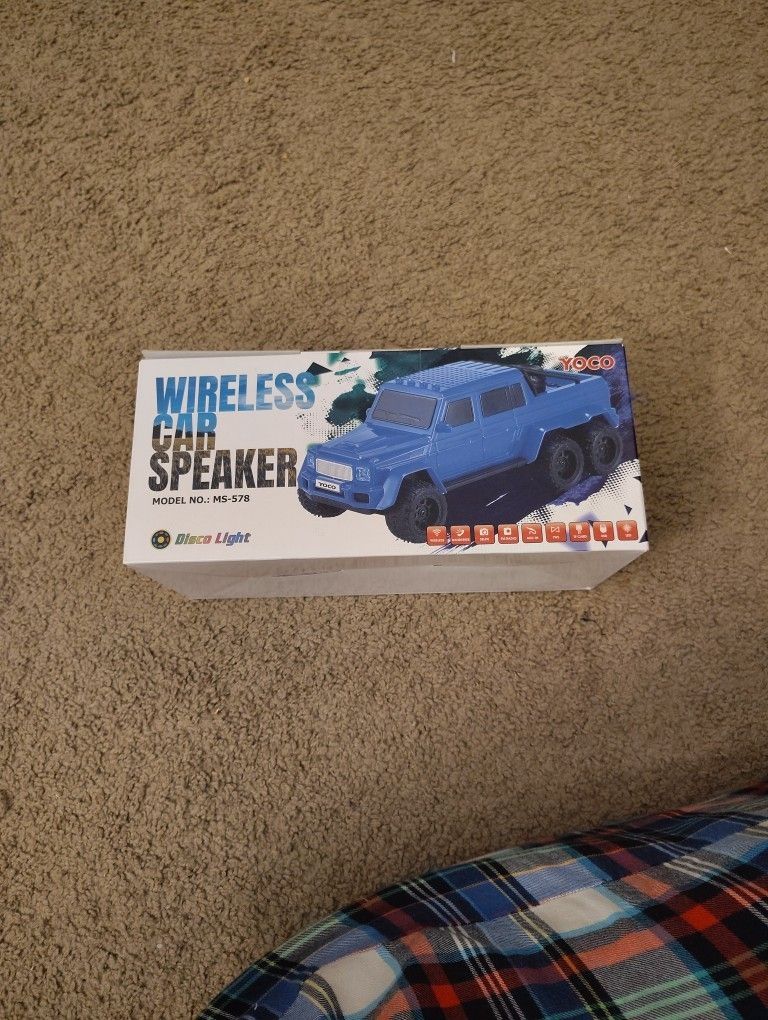 Blue Wireless Car Speaker