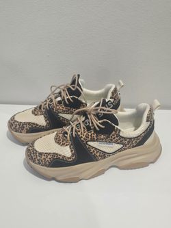 Steve Madden Leopard Print Sneakers 
