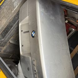 540i Trunk