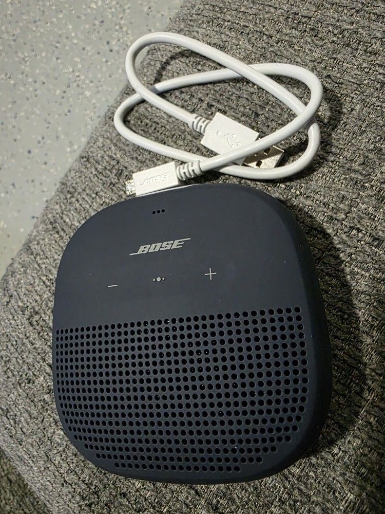 Bose SoundLink Micro Bluetooth Speaker, Waterproof Portable Speaker