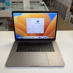 Macbook Pro Touchbar 15inch i7/16/512ssd with Final Cut Pro & Logic Pro X