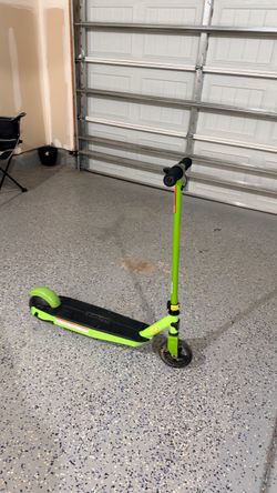 Electric scooter