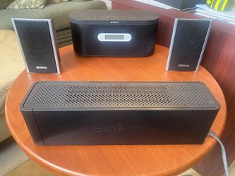 Sony Surround Amplifier, 2 Speakers & Wireless Speaker