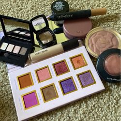 MAKEUP