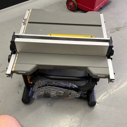 DeWALT Table Saw 