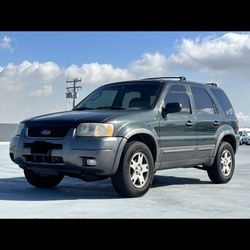 2004 Ford Escape