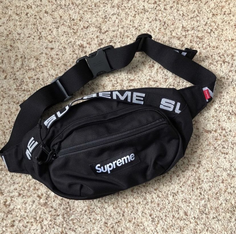 Supreme Fanny pack