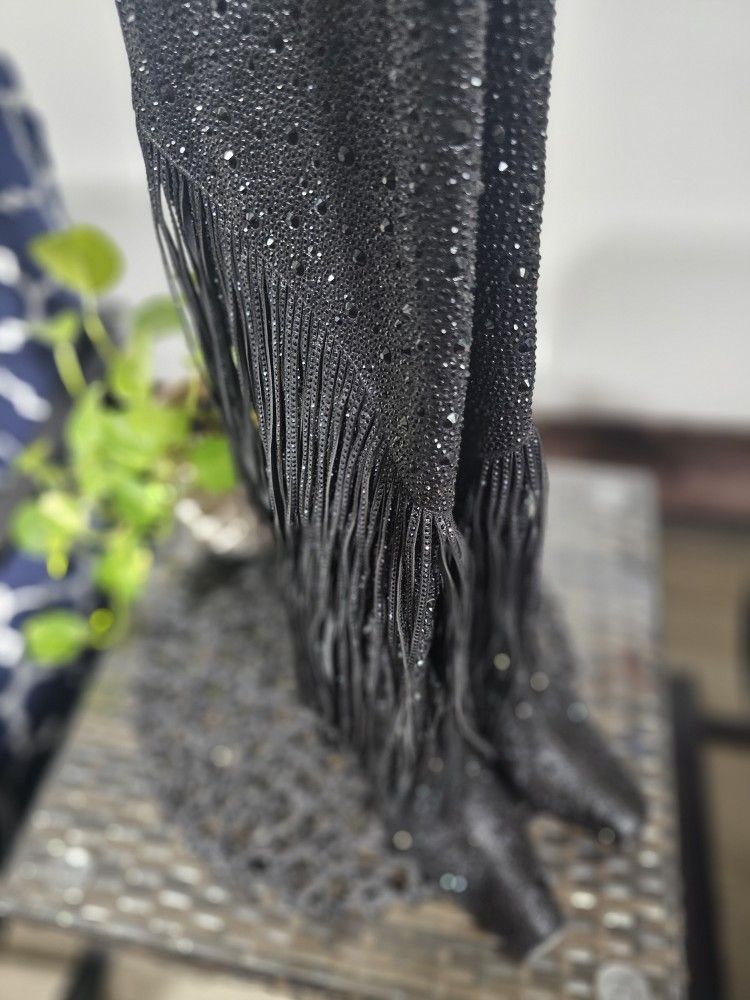Women's Boots Black  Knee High.  New Size 8