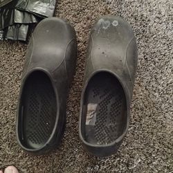 Size 10 Kitchen Shoes 