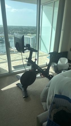 Peloton Bike
