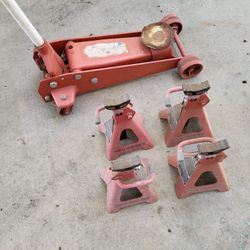 2 Ton Hydraulic Floor Jack and 4 Jack Stands