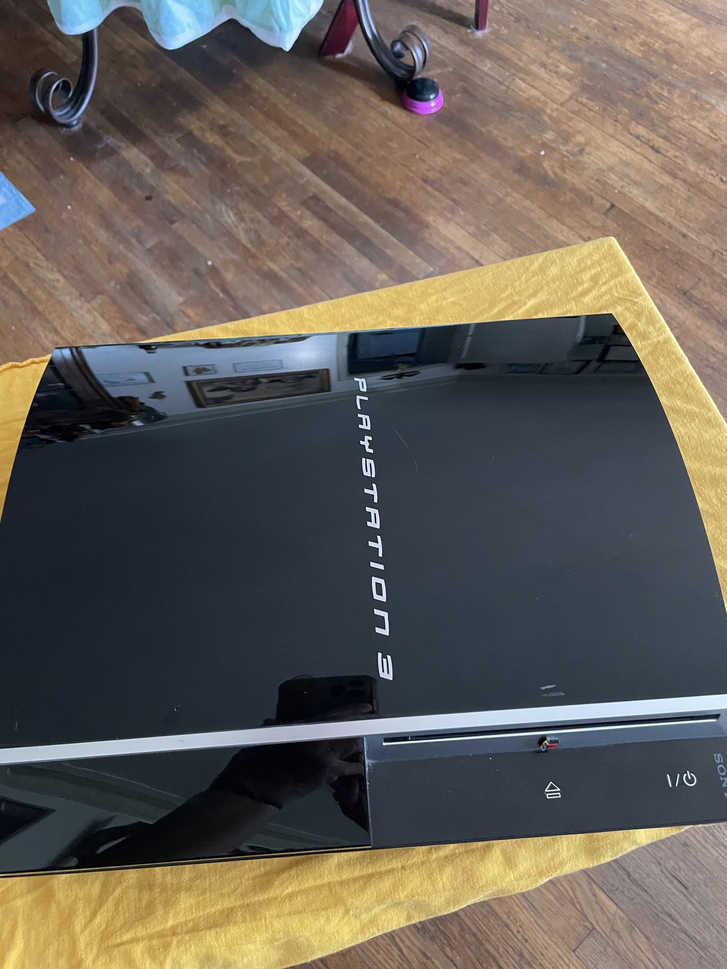 PlayStation And Xbox 360