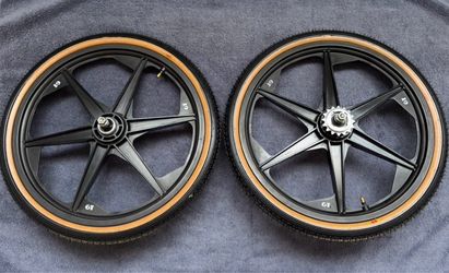 Old School GT BMX Mag Wheels With New LP-5 GT Tires