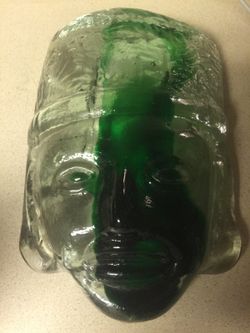 Unique glass face art very cool